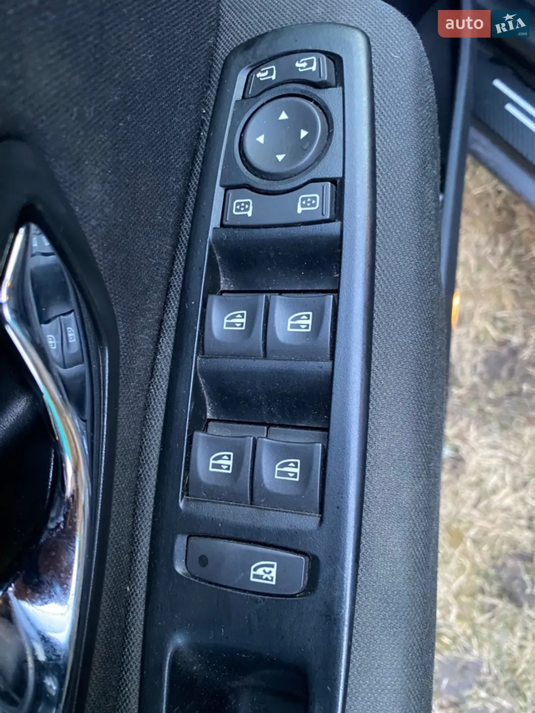 2012 Renault Megane - мініатюра 26
