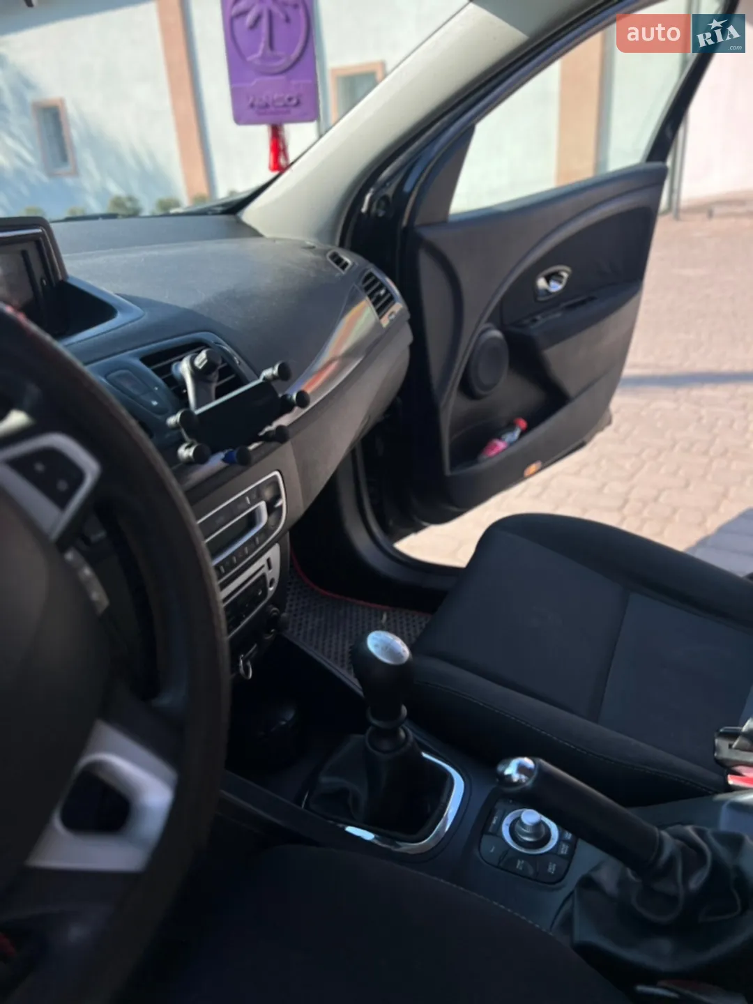 2012 Renault Megane - мініатюра 35