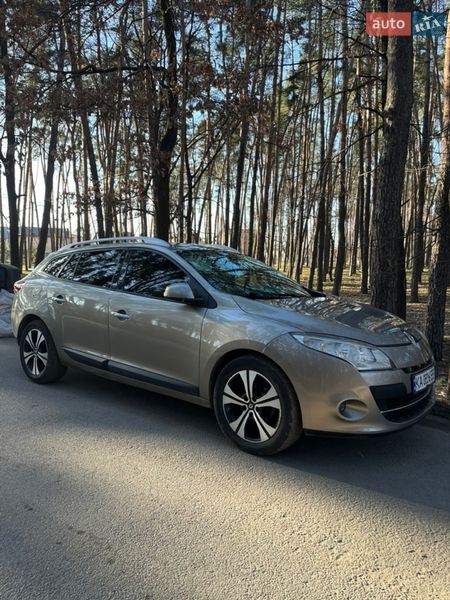 Универсал Renault Megane 2011 в Киеве фото 24 Универсал Renault Megane 2011 в Киеве