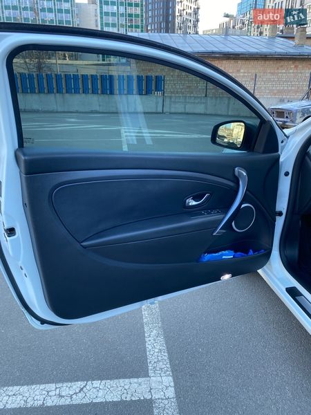 Купе Renault Megane 2011 в Киеве