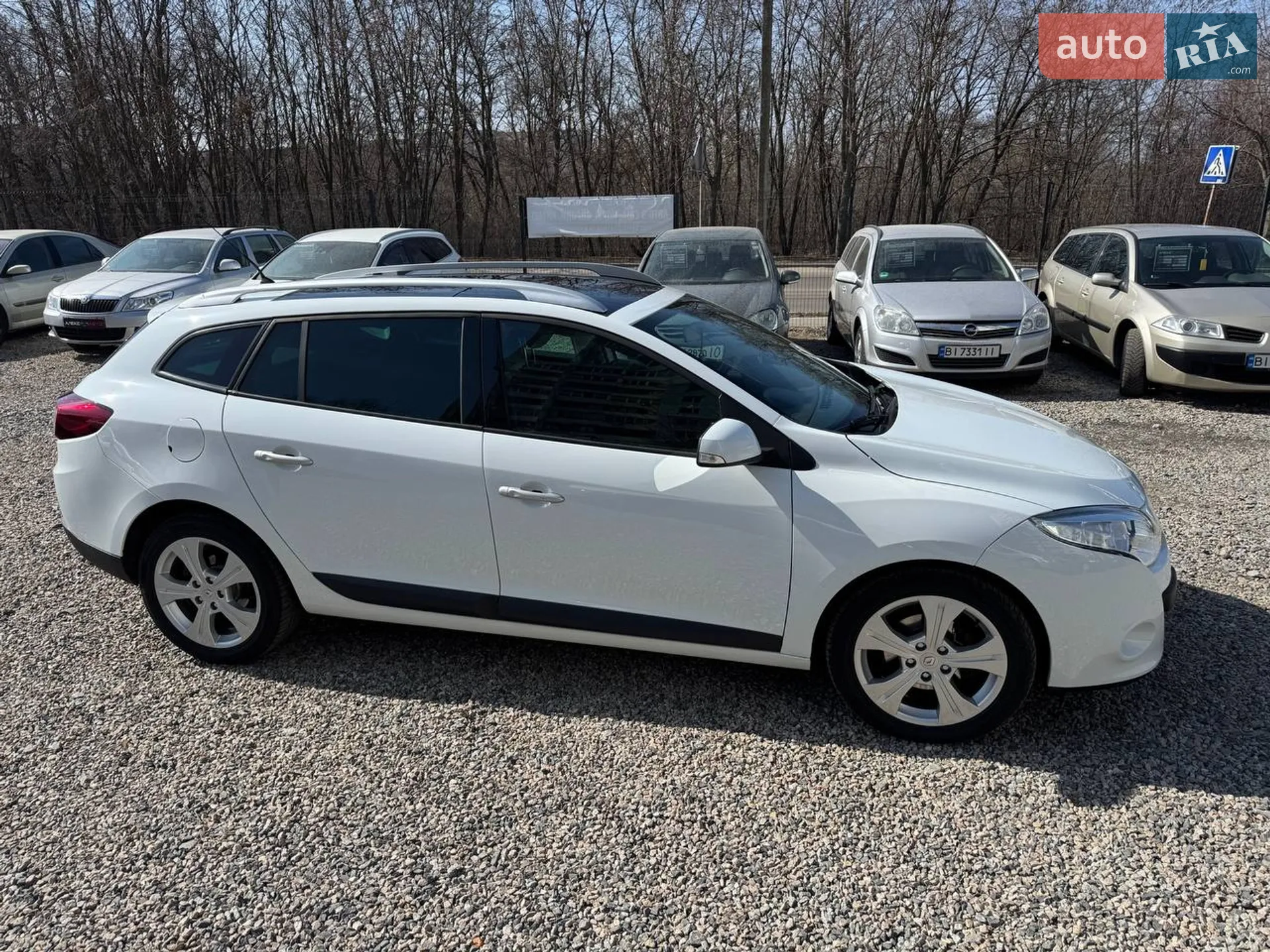 2011 Renault Megane - мініатюра 35