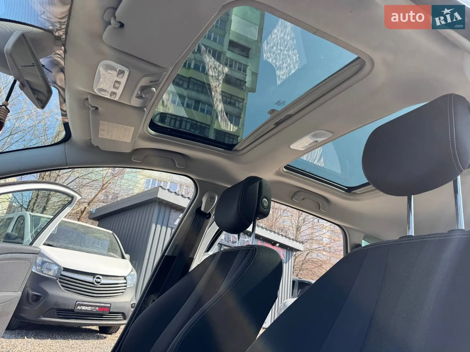 2011 Renault Megane - мініатюра 55