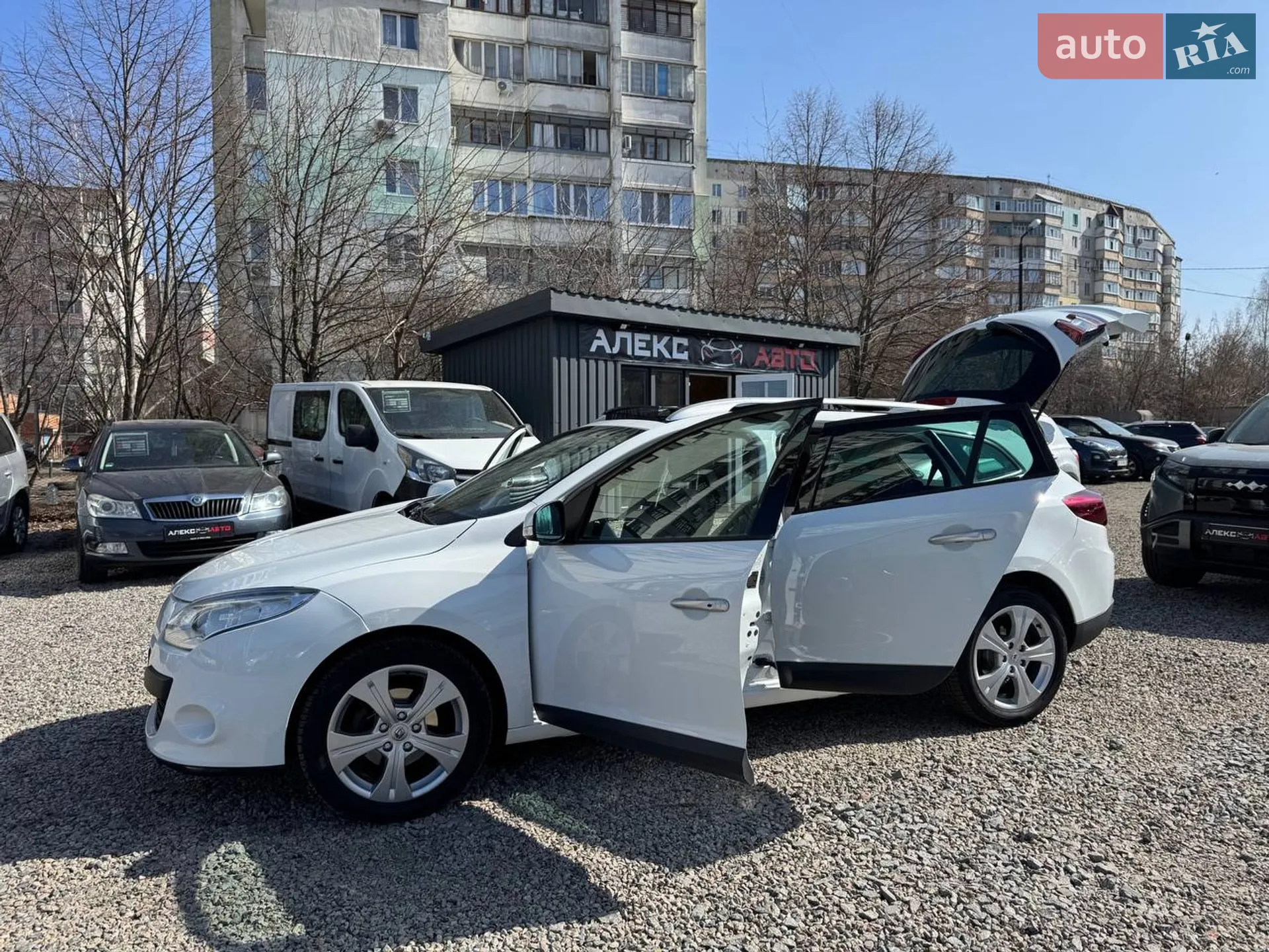 2011 Renault Megane - мініатюра 69