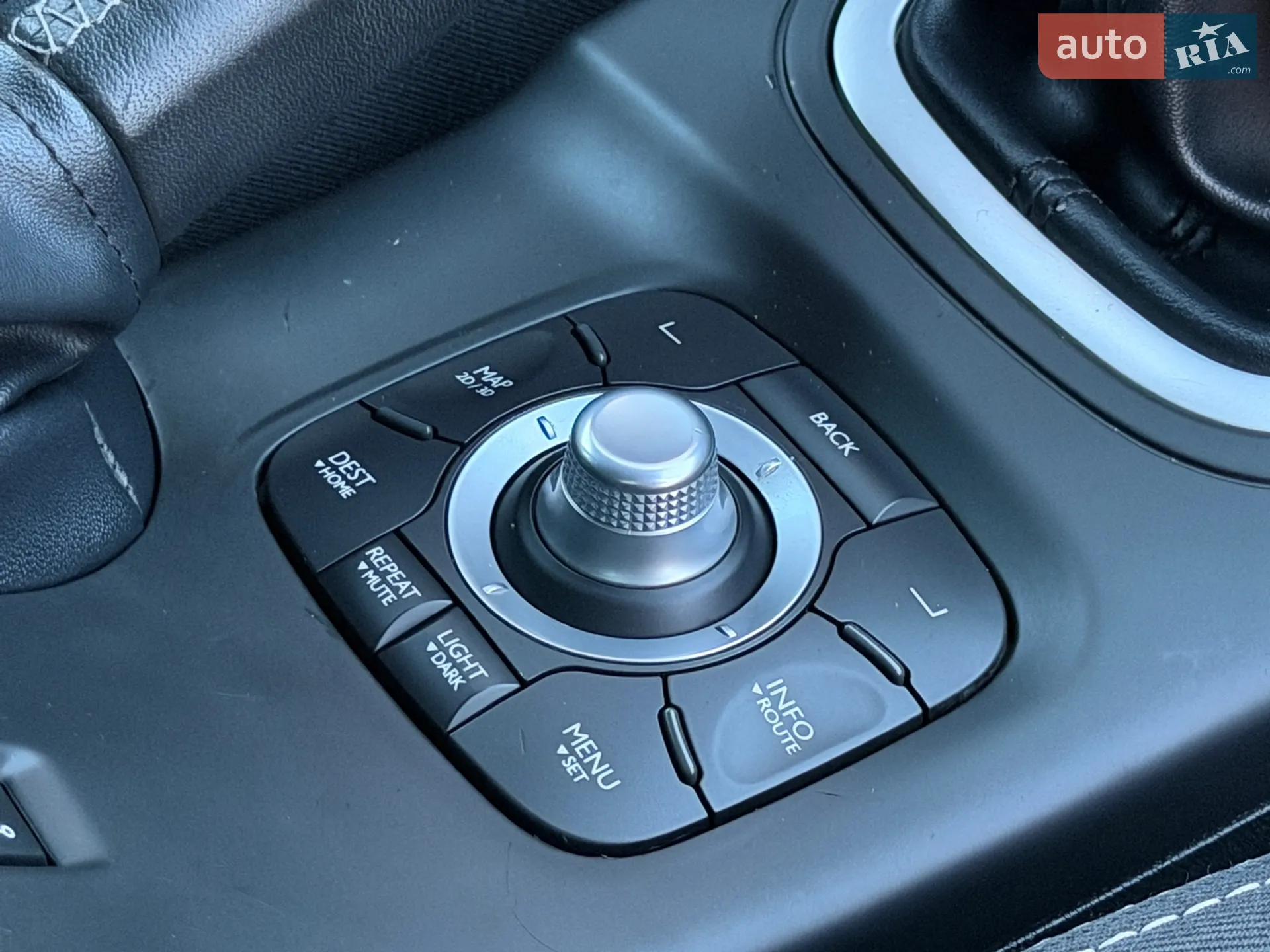 2010 Renault Megane - мініатюра 87
