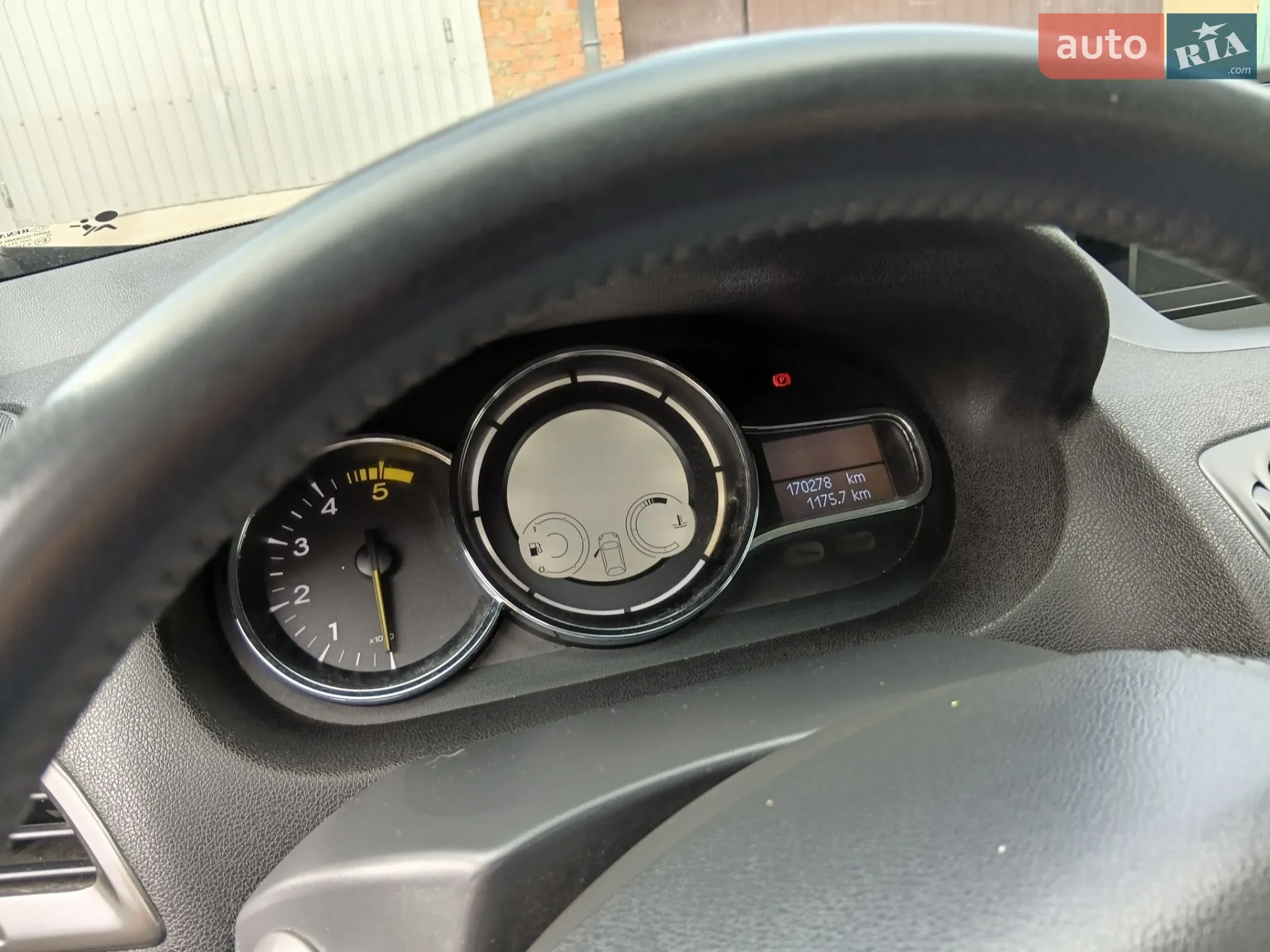 2014 Renault Megane - мініатюра 8