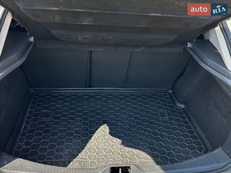 Хэтчбек Renault Megane 2008 в Кривом Роге