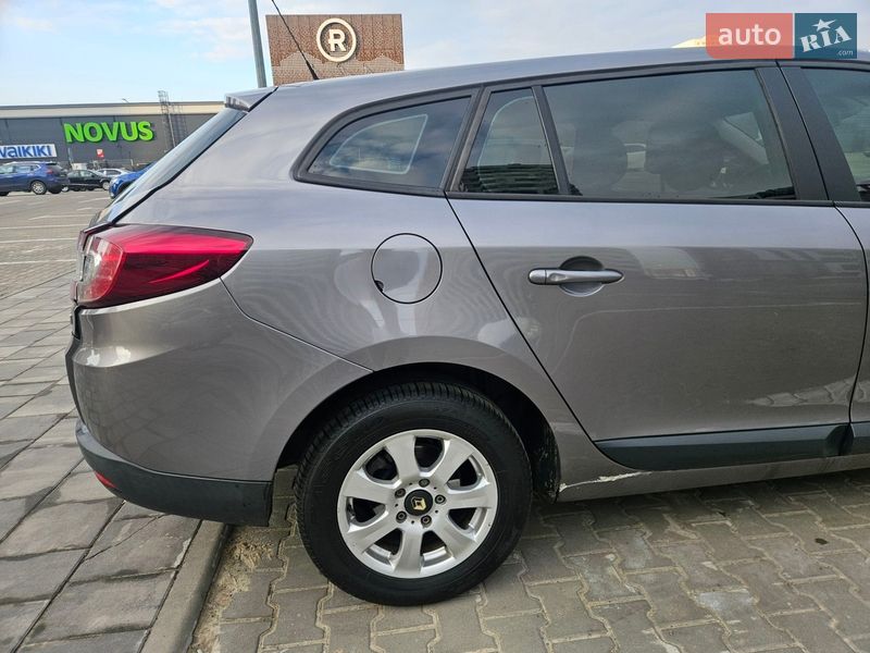 Универсал Renault Megane 2010 в Киеве