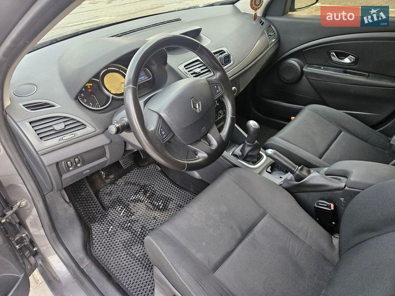 Универсал Renault Megane 2010 в Киеве