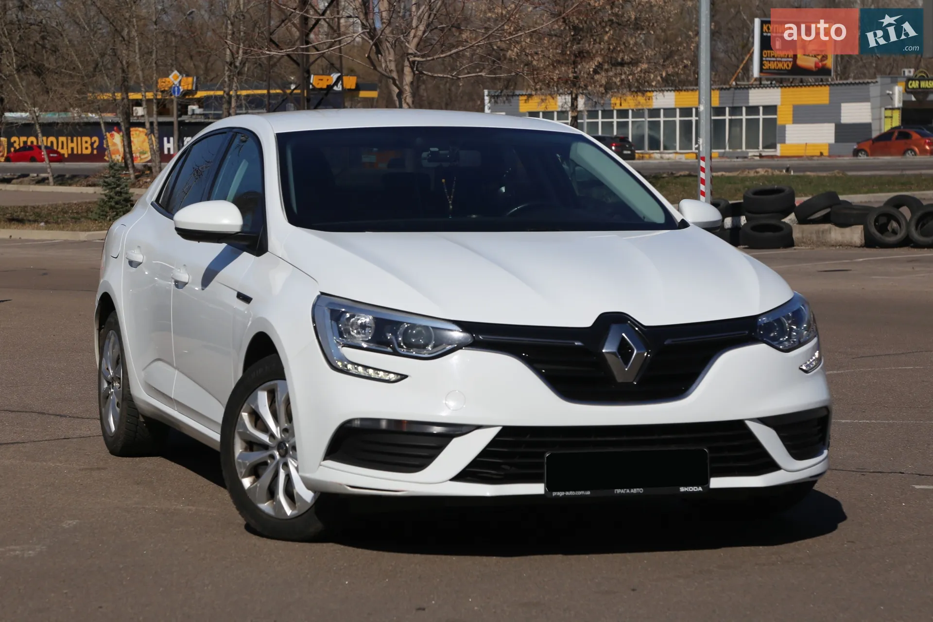 2018 Renault Megane - фото 1