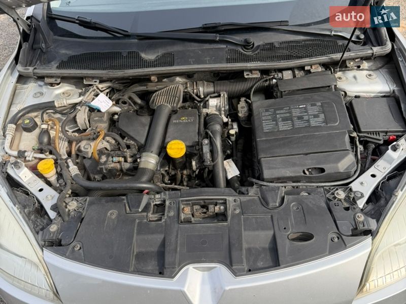 Універсал Renault Megane 2011 в Золочеві