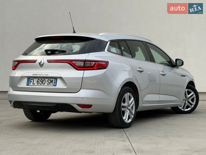 Универсал Renault Megane 2019 в Луцке фото 27 Универсал Renault Megane 2019 в Луцке
