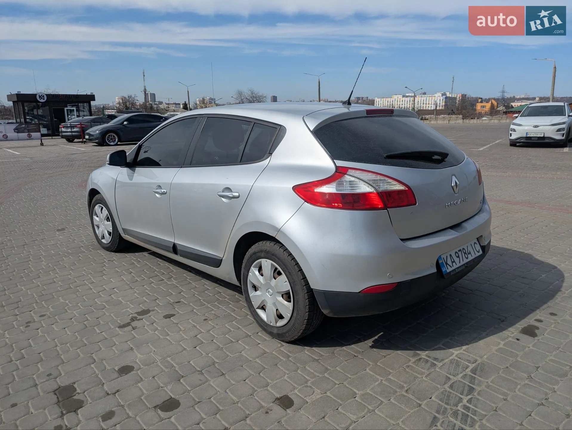 2010 Renault Megane - мініатюра 11