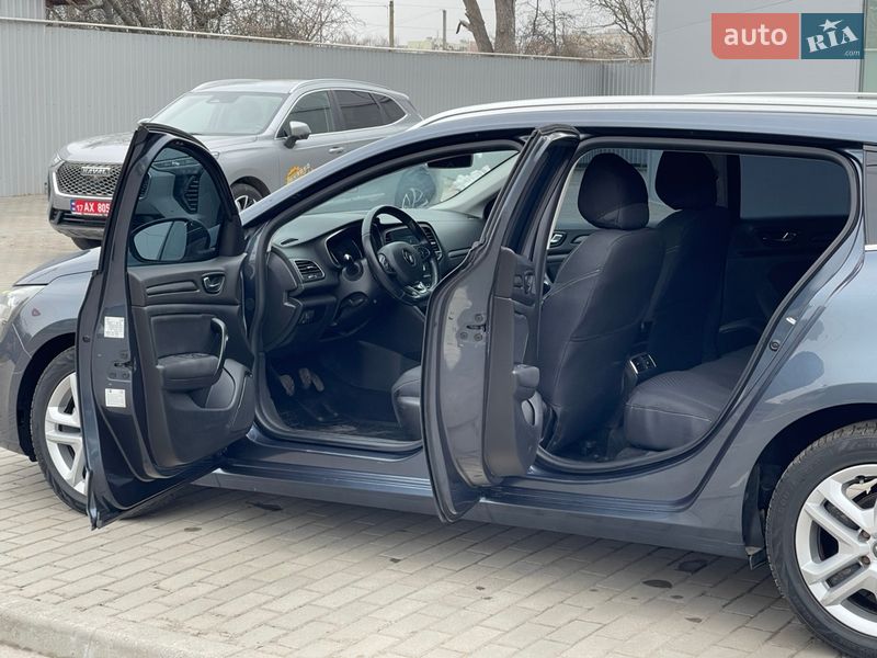 Универсал Renault Megane 2017 в Полтаве фото 22 Универсал Renault Megane 2017 в Полтаве