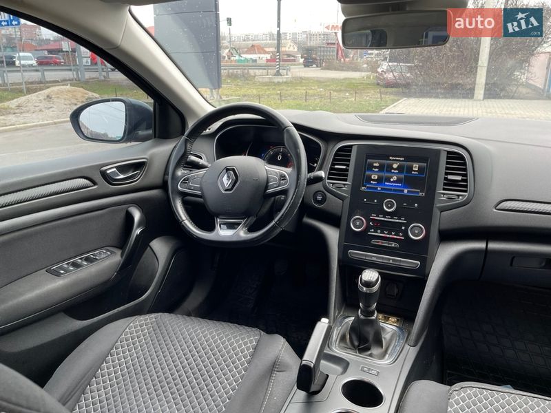 Универсал Renault Megane 2017 в Полтаве фото 39 Универсал Renault Megane 2017 в Полтаве