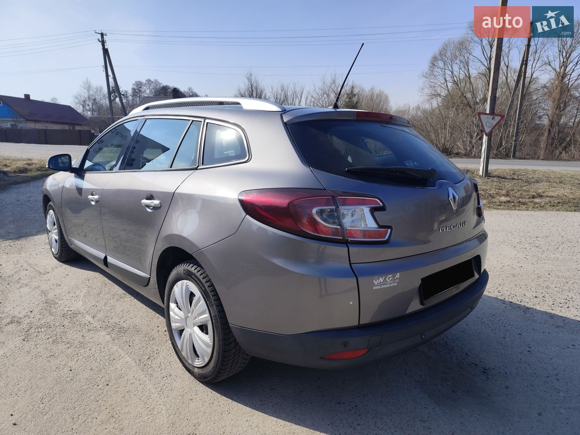 2010 Renault Megane - мініатюра 2