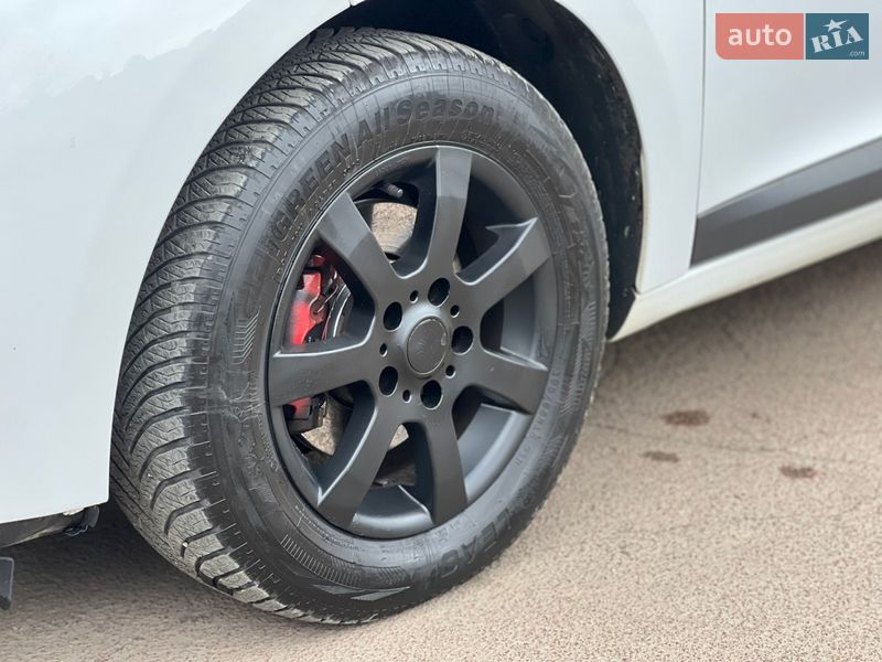 Универсал Renault Megane 2010 в Ивано-Франковске фото 48 Универсал Renault Megane 2010 в Ивано-Франковске