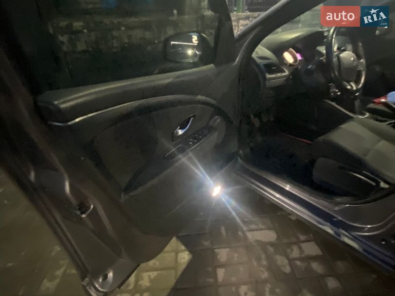 Хэтчбек Renault Megane 2009 в Запорожье фото 9 Хэтчбек Renault Megane 2009 в Запорожье