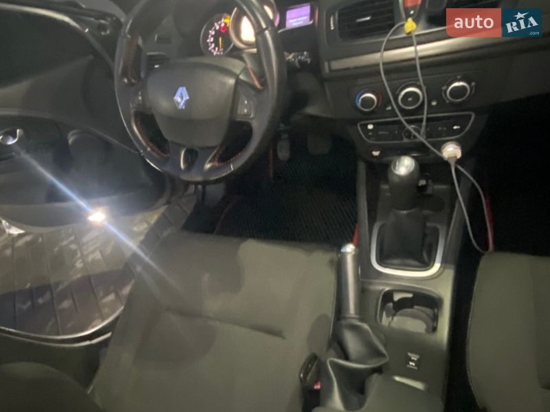 Хэтчбек Renault Megane 2009 в Запорожье фото 13 Хэтчбек Renault Megane 2009 в Запорожье