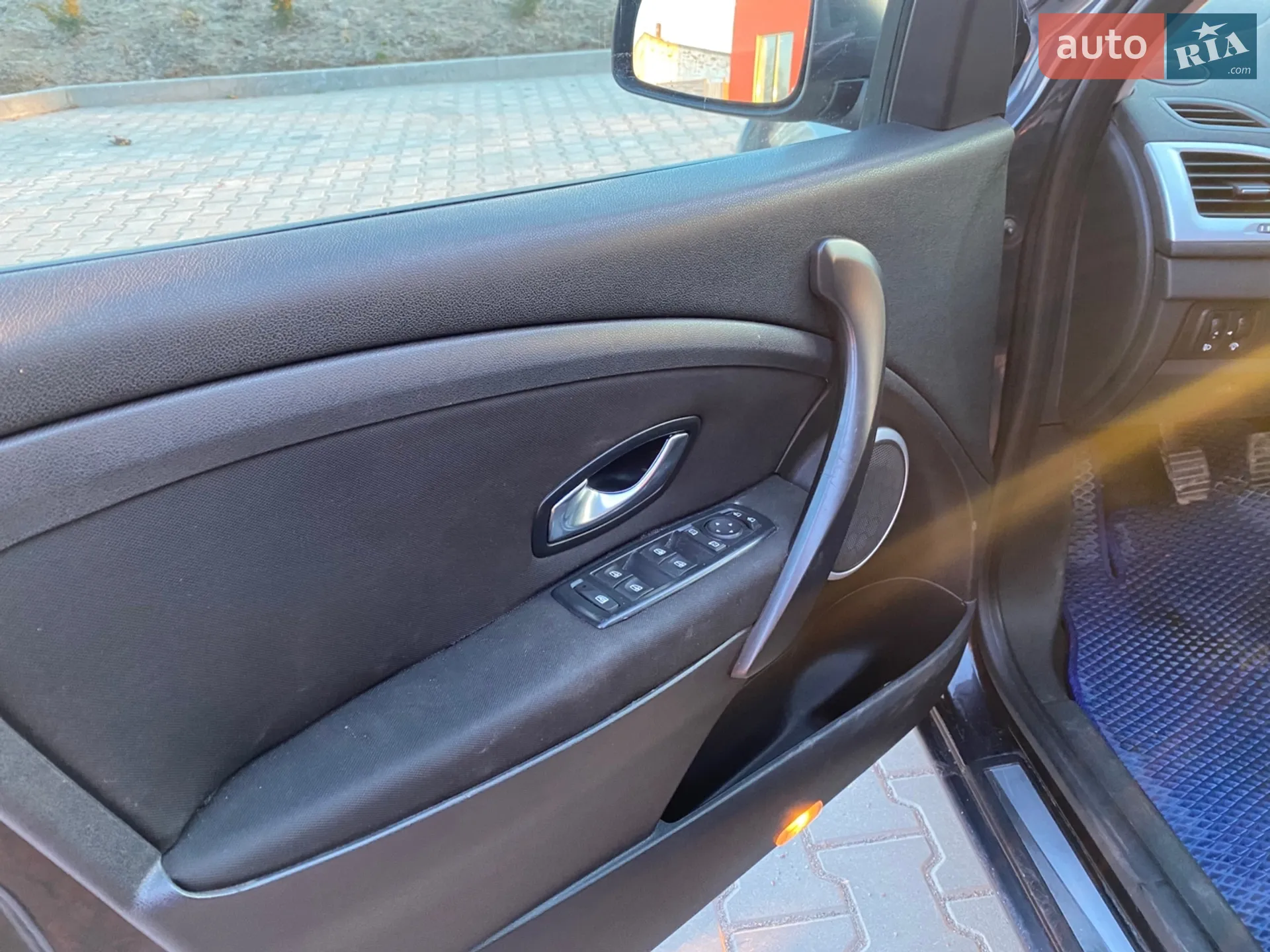 2011 Renault Megane - мініатюра 13