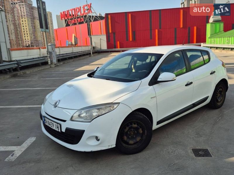 Хэтчбек Renault Megane 2011 в Киеве фото Хэтчбек Renault Megane 2011 в Киеве