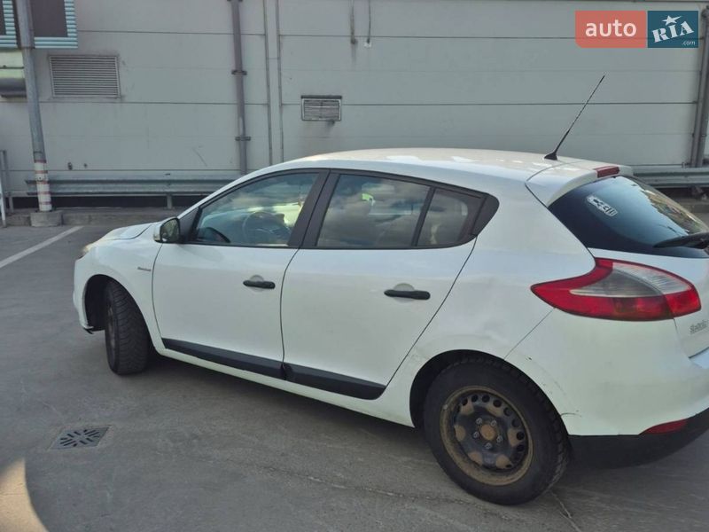 Хэтчбек Renault Megane 2011 в Киеве фото 29 Хэтчбек Renault Megane 2011 в Киеве