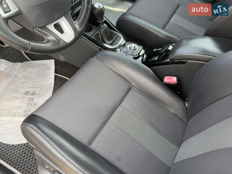 Универсал Renault Megane 2012 в Львове фото 15 Универсал Renault Megane 2012 в Львове