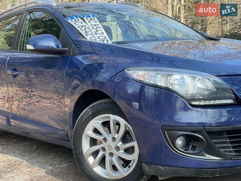 Универсал Renault Megane 2012 в Дрогобыче фото 27 Универсал Renault Megane 2012 в Дрогобыче