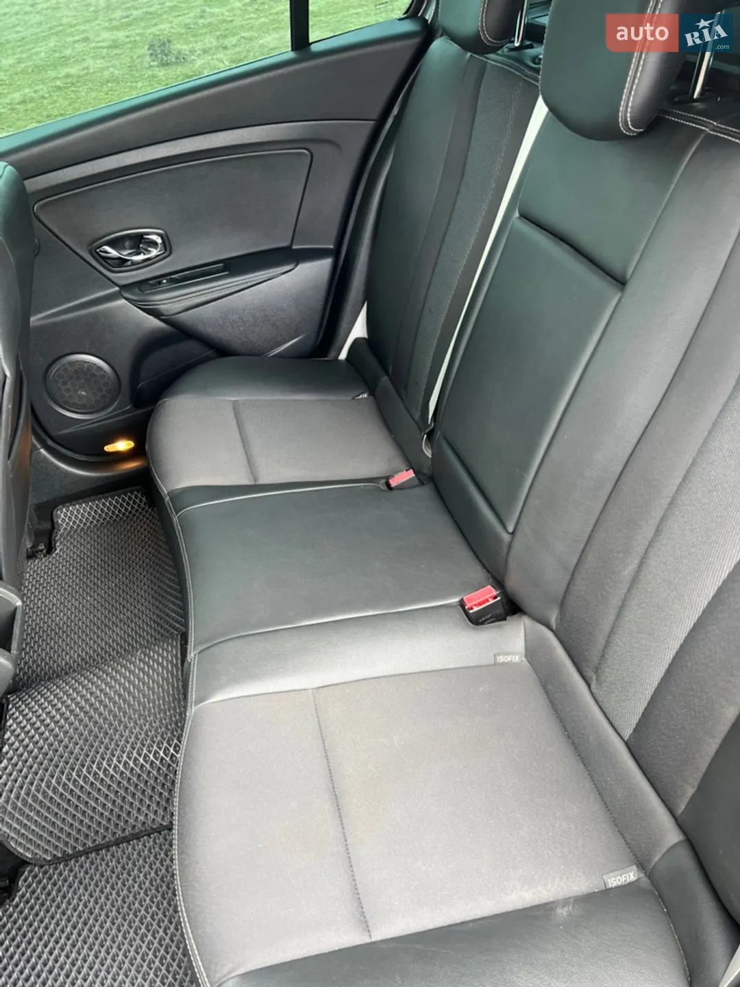 2012 Renault Megane - мініатюра 18