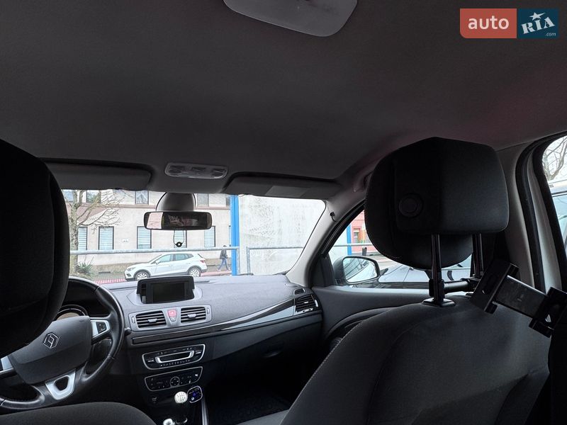 Универсал Renault Megane 2011 в Павлограде фото 13 Универсал Renault Megane 2011 в Павлограде