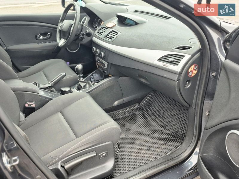 Универсал Renault Megane 2012 в Чутове фото 12 Универсал Renault Megane 2012 в Чутове
