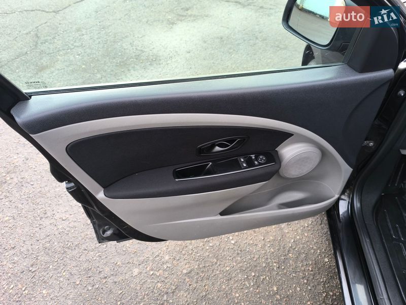 Хэтчбек Renault Megane 2011 в Теплике