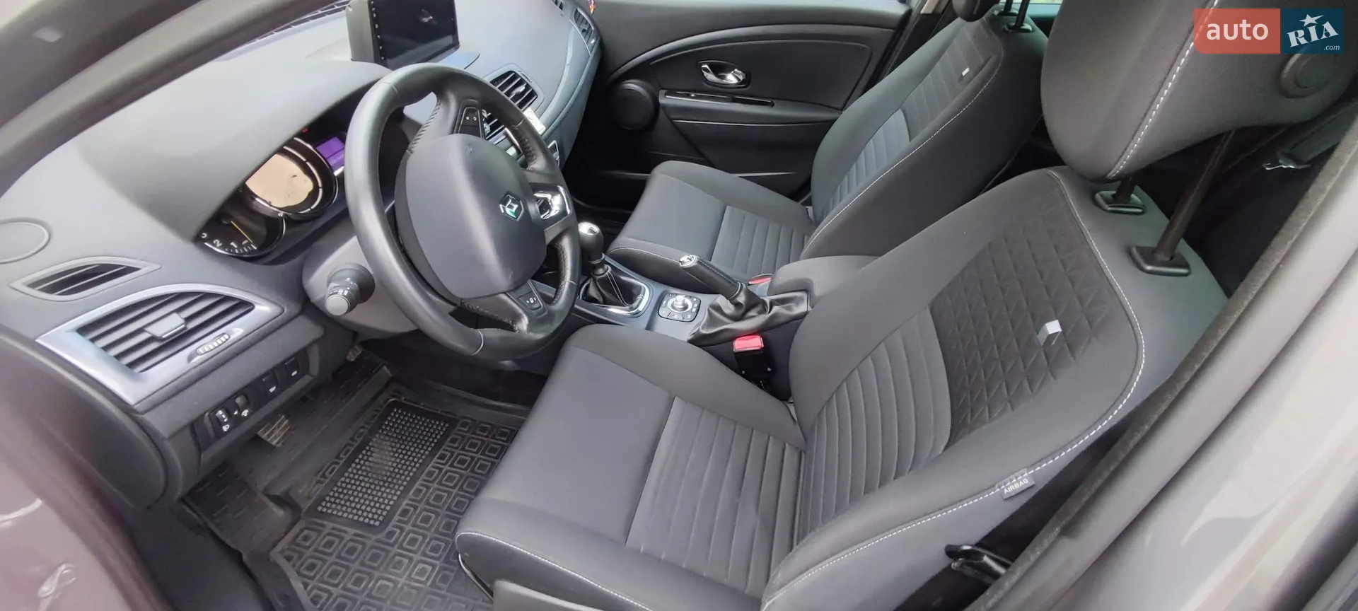 2014 Renault Megane - мініатюра 9
