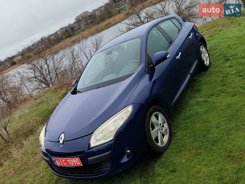 Хетчбек Renault Megane 2010 в Запоріжжі фото Хетчбек Renault Megane 2010 в Запоріжжі