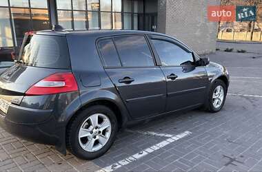 Хэтчбек Renault Megane 2007 в Каменском