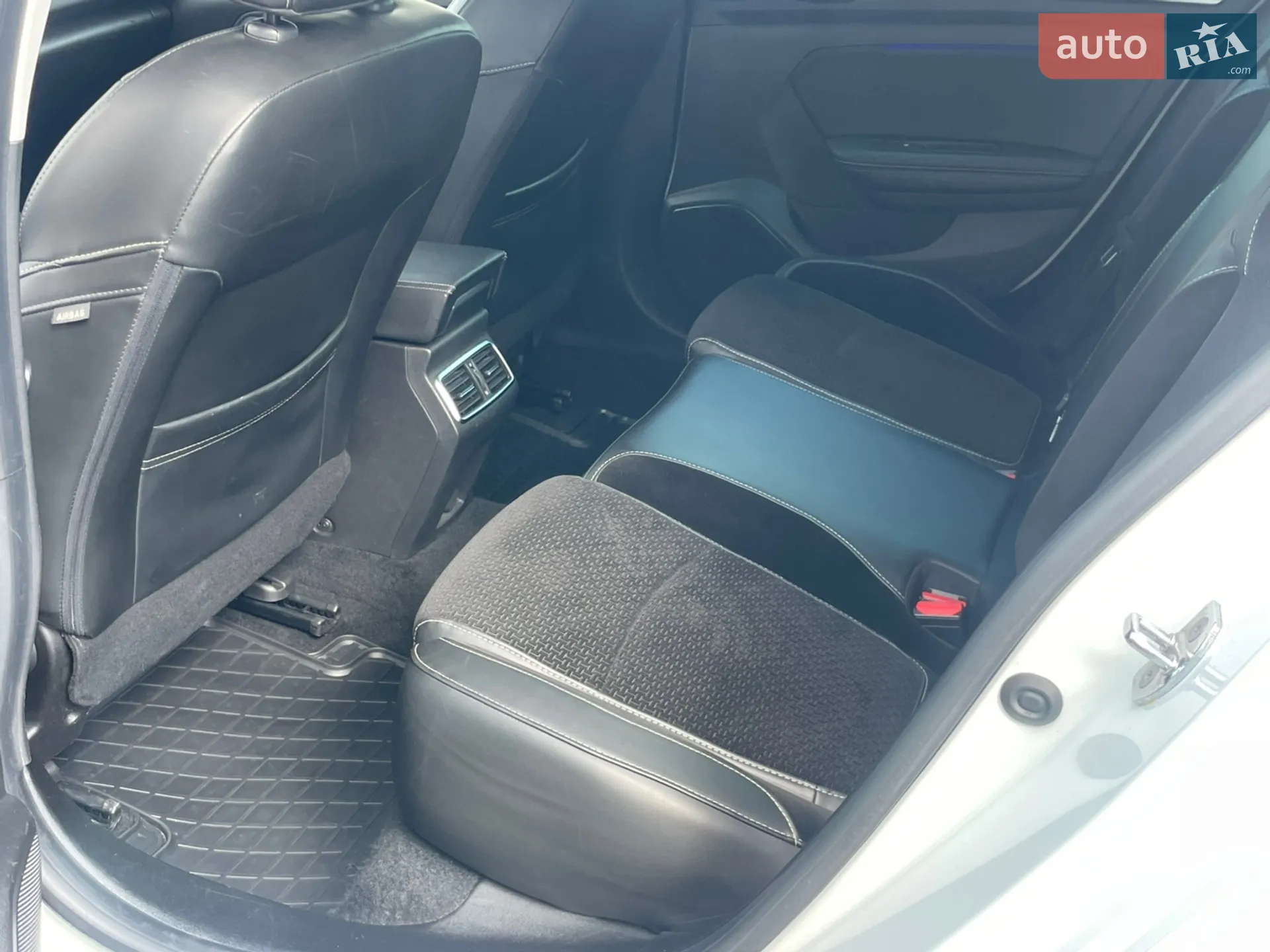 2016 Renault Megane - мініатюра 27
