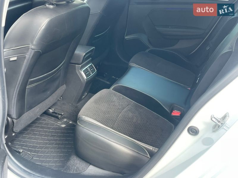 Універсал Renault Megane 2016 в Луцьку