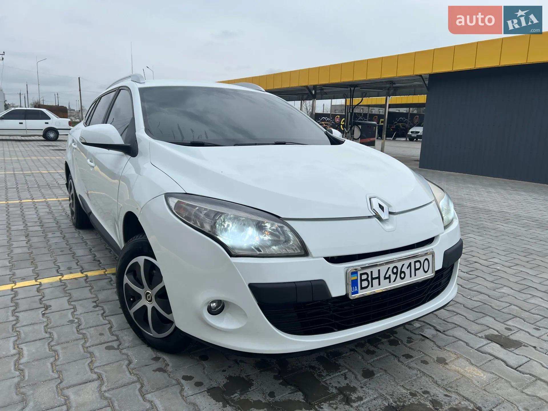 2010 Renault Megane - мініатюра 3