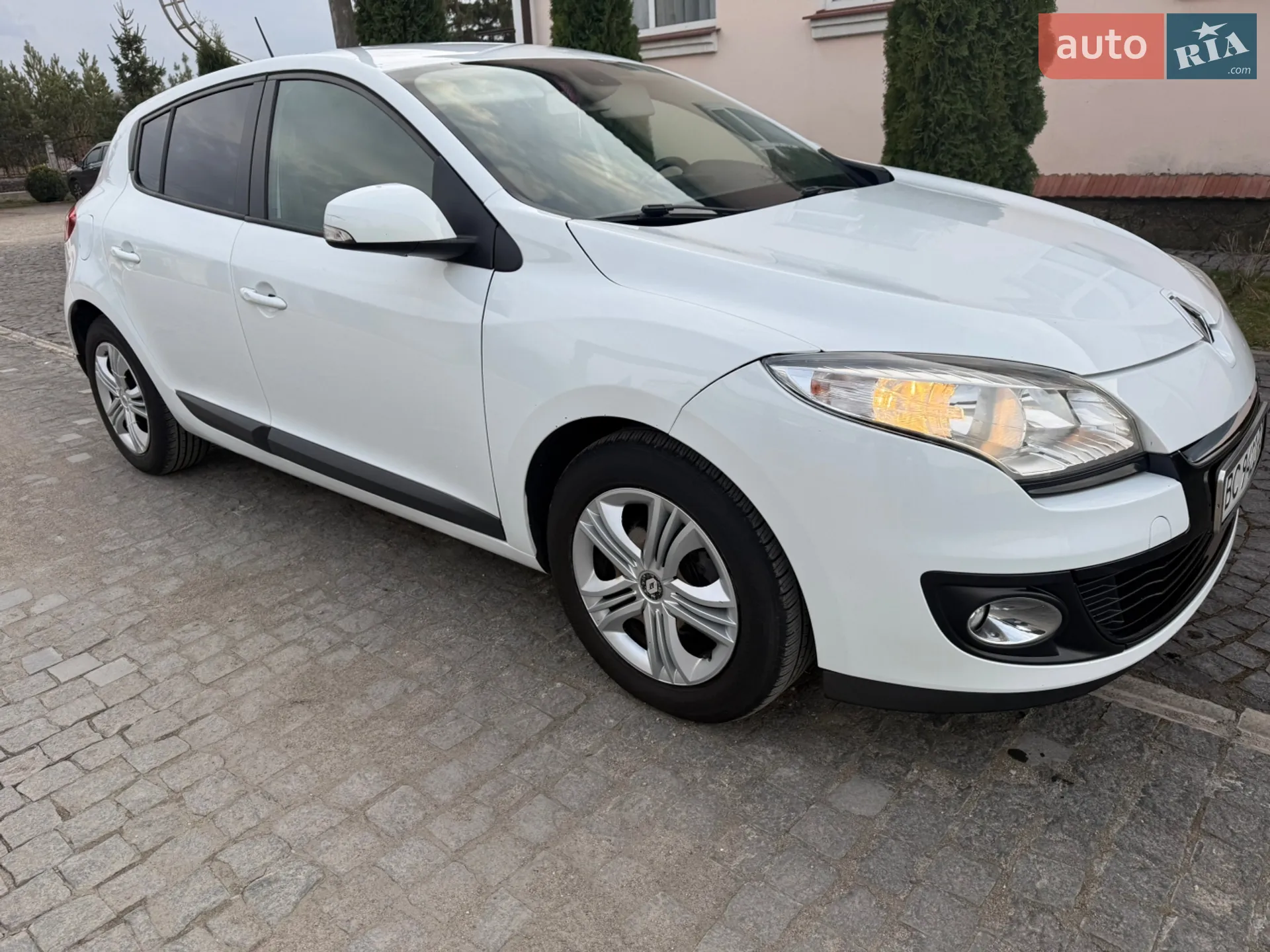 2013 Renault Megane - мініатюра 24
