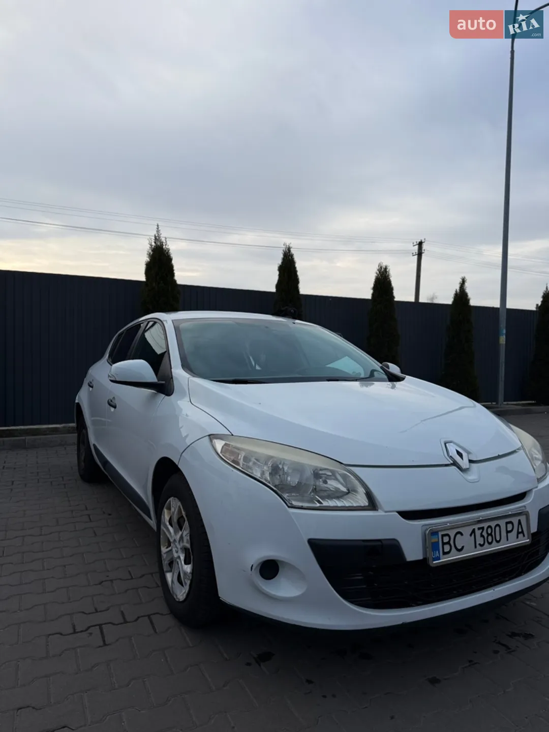 2010 Renault Megane - мініатюра 2