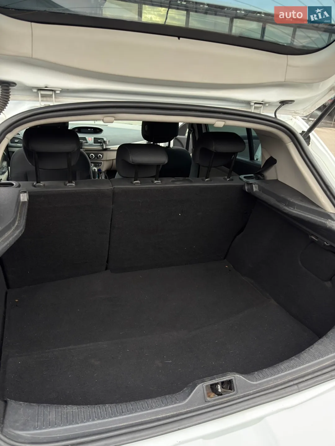 2010 Renault Megane - мініатюра 7