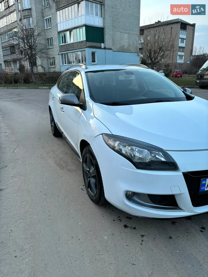 2010 Renault Megane - мініатюра 8