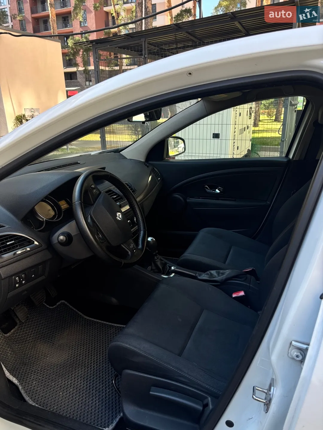 2014 Renault Megane - мініатюра 10