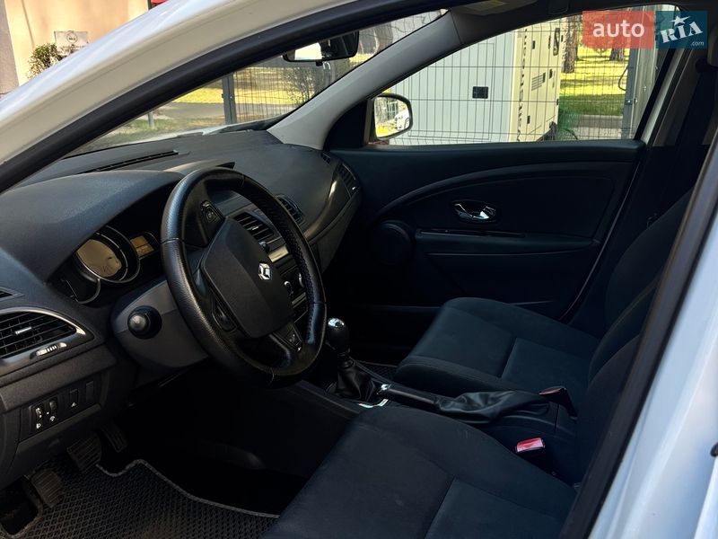 Хетчбек Renault Megane 2014 в Києві