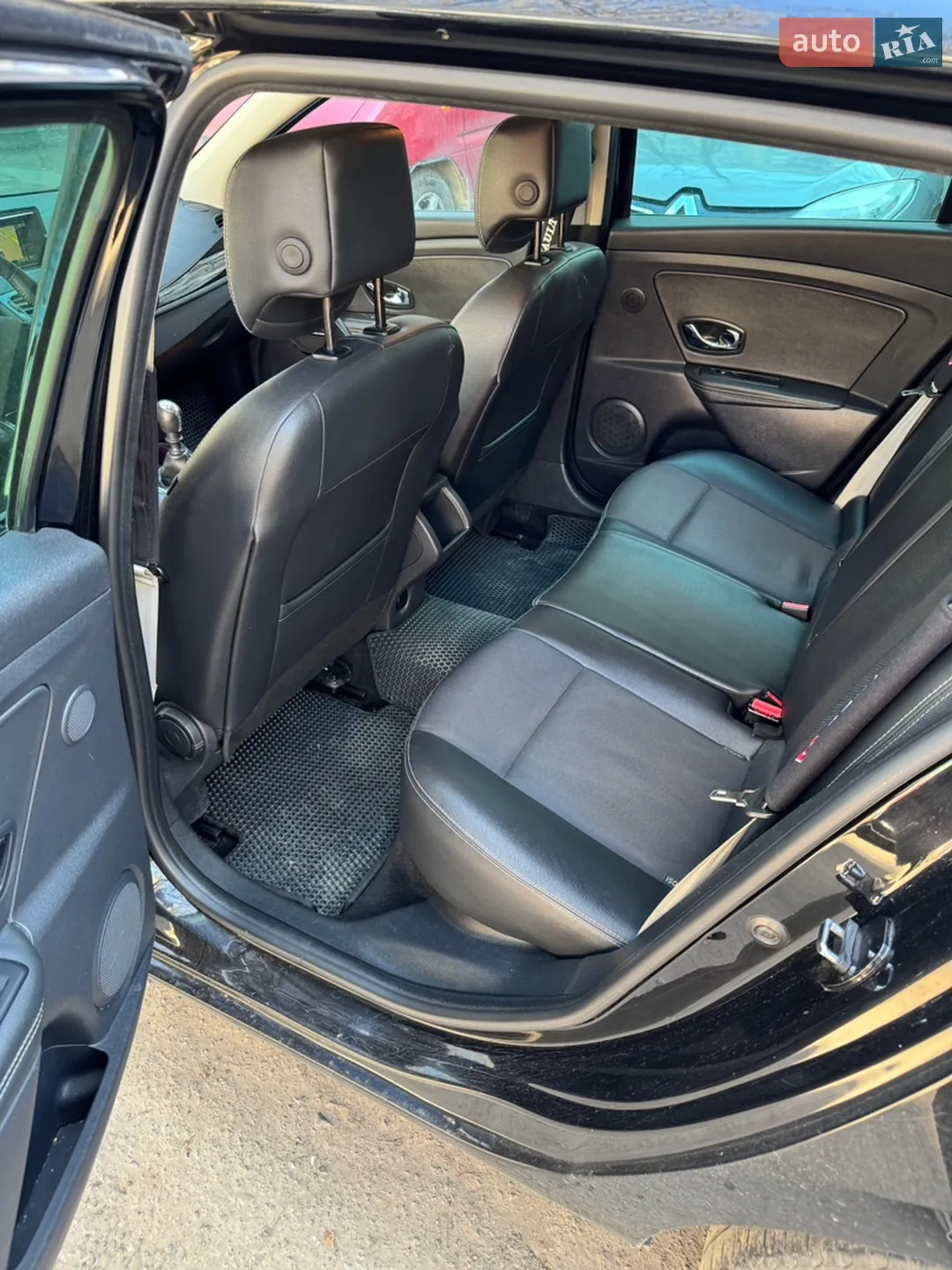 2013 Renault Megane - мініатюра 11