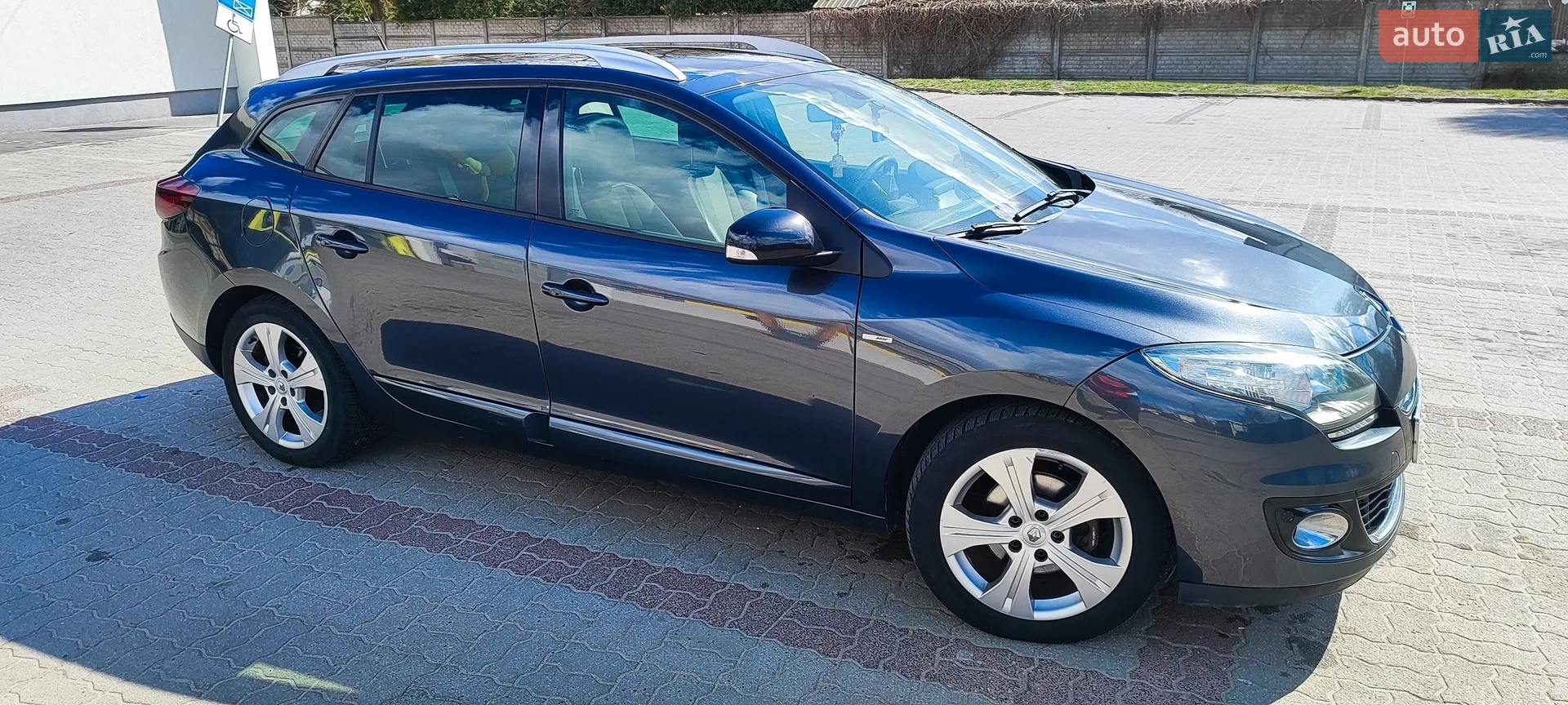 2012 Renault Megane - мініатюра 8