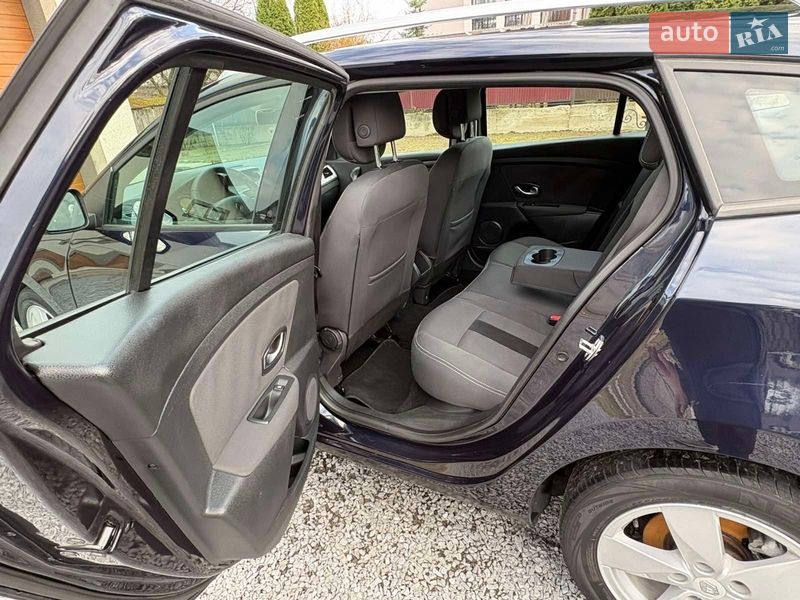 Універсал Renault Megane 2009 в Рівному фото 13 Універсал Renault Megane 2009 в Рівному