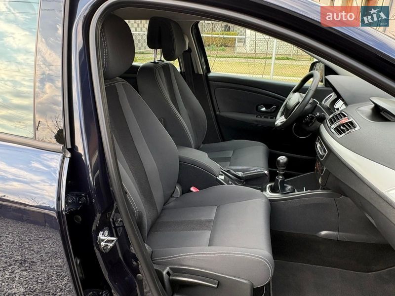 Універсал Renault Megane 2009 в Рівному фото 21 Універсал Renault Megane 2009 в Рівному