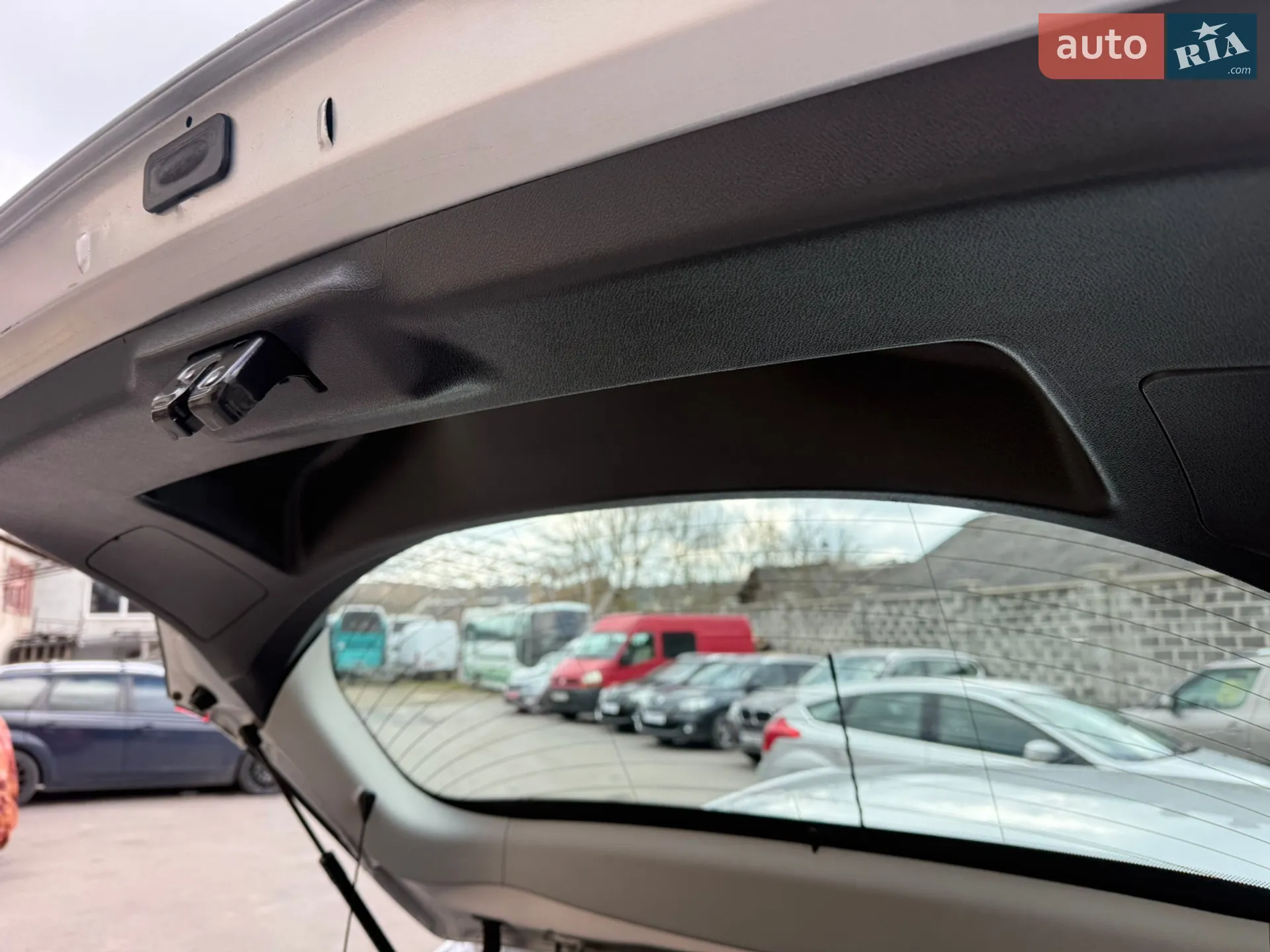 2012 Renault Megane - мініатюра 25