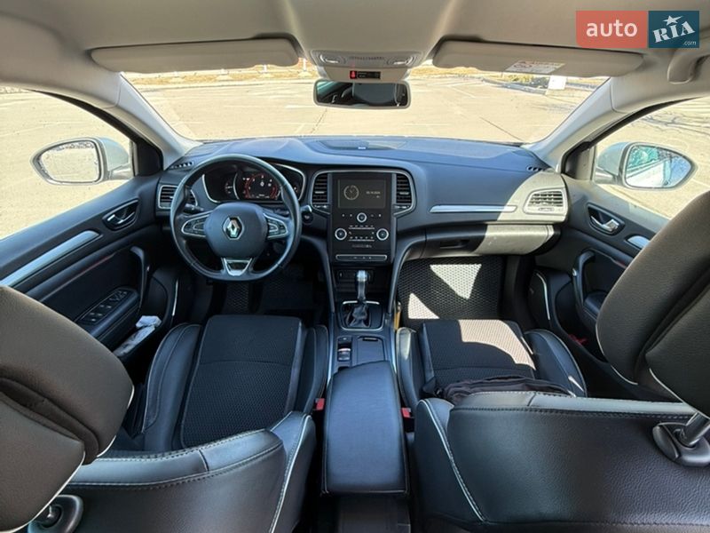 Универсал Renault Megane 2017 в Лесниках