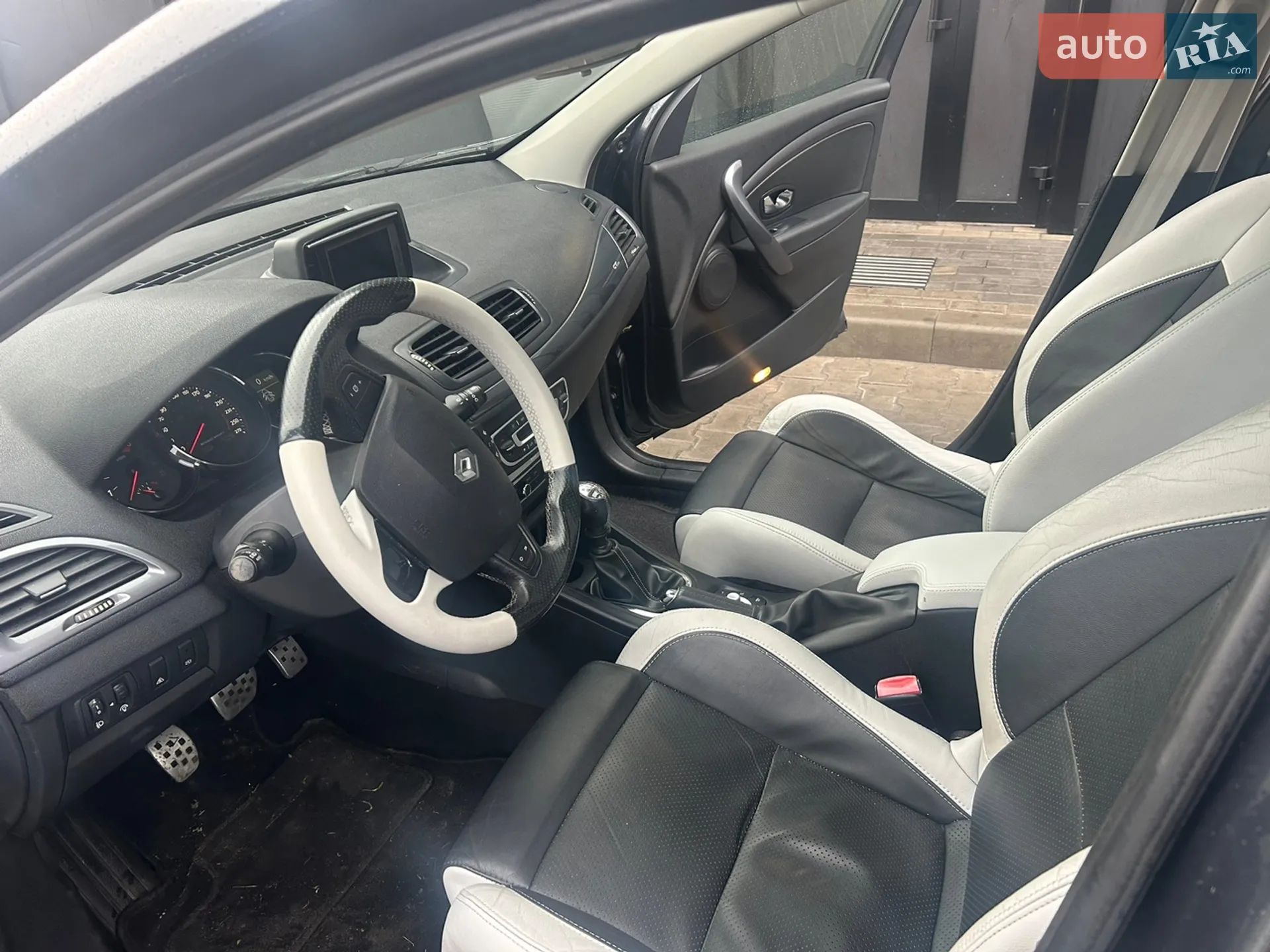 2013 Renault Megane - мініатюра 32